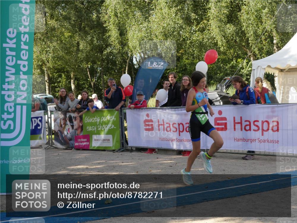 07.09.2025 - 19. Norderstedt Triathlon Zöllner http://msf.ph/oto/8782271 07.09.2025 11:02:12 Ziel 111 meine-sportfotos.de