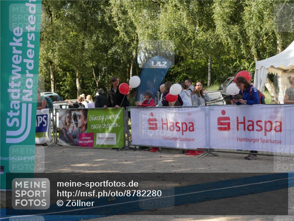 07.09.2025 - 19. Norderstedt Triathlon Zöllner http://msf.ph/oto/8782280 07.09.2025 11:02:25 Ziel 77 meine-sportfotos.de