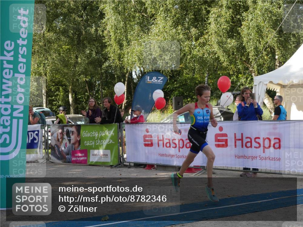 07.09.2025 - 19. Norderstedt Triathlon Zöllner http://msf.ph/oto/8782346 07.09.2025 11:03:09 Ziel 56, 66, 124 meine-sportfotos.de