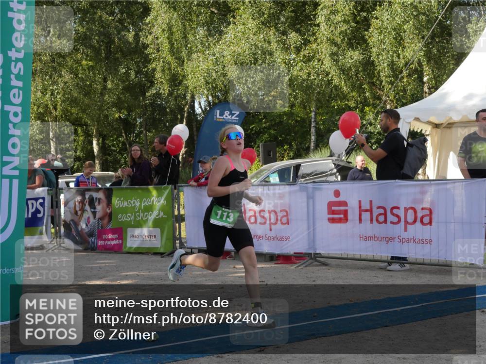 07.09.2025 - 19. Norderstedt Triathlon Zöllner http://msf.ph/oto/8782400 07.09.2025 11:03:55 Ziel 113 meine-sportfotos.de