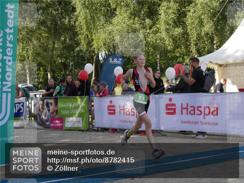 07.09.2025 - 19. Norderstedt Triathlon Zöllner http://msf.ph/oto/8782415 07.09.2025 11:04:00 Ziel 63, 113 meine-sportfotos.de