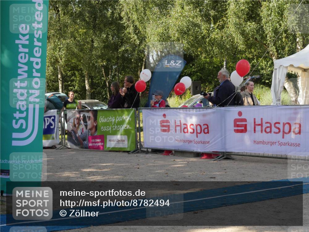 07.09.2025 - 19. Norderstedt Triathlon Zöllner http://msf.ph/oto/8782494 07.09.2025 11:05:02 Ziel 110, 650 meine-sportfotos.de