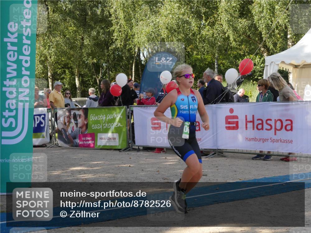 07.09.2025 - 19. Norderstedt Triathlon Zöllner http://msf.ph/oto/8782526 07.09.2025 11:05:11 Ziel 80, 100, 641 meine-sportfotos.de