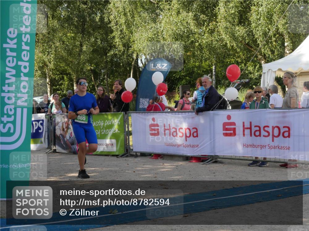 07.09.2025 - 19. Norderstedt Triathlon Zöllner http://msf.ph/oto/8782594 07.09.2025 11:05:58 Ziel 665 meine-sportfotos.de