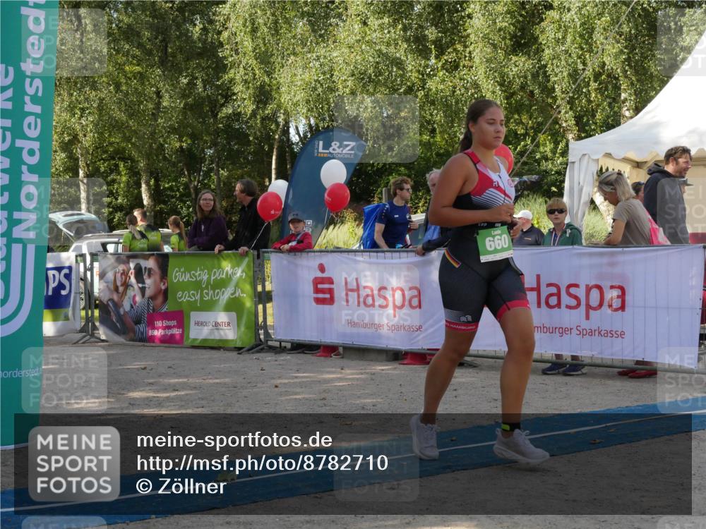 07.09.2025 - 19. Norderstedt Triathlon Zöllner http://msf.ph/oto/8782710 07.09.2025 11:07:45 Ziel 660 meine-sportfotos.de