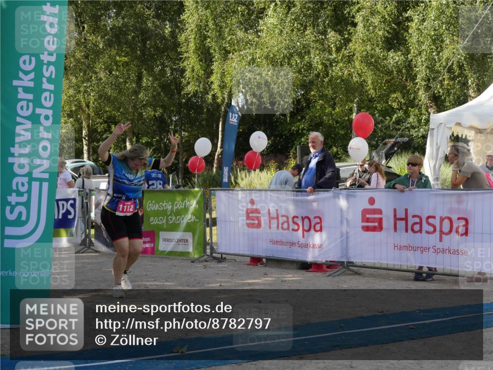 07.09.2025 - 19. Norderstedt Triathlon Zöllner http://msf.ph/oto/8782797 07.09.2025 11:11:28 Ziel 1112 meine-sportfotos.de