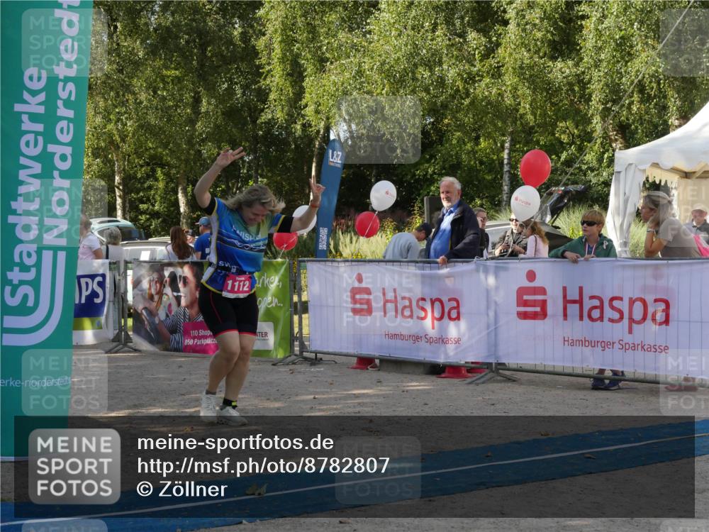 07.09.2025 - 19. Norderstedt Triathlon Zöllner http://msf.ph/oto/8782807 07.09.2025 11:11:29 Ziel 1112 meine-sportfotos.de