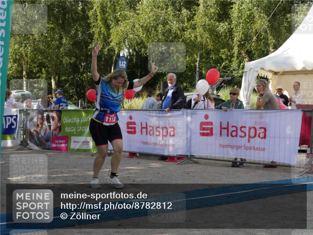 07.09.2025 - 19. Norderstedt Triathlon Zöllner http://msf.ph/oto/8782812 07.09.2025 11:11:29 Ziel 1112 meine-sportfotos.de