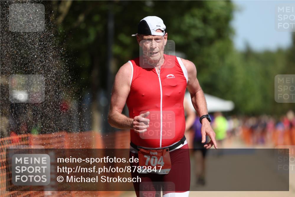 07.09.2025 - 19. Norderstedt Triathlon Michael Strokosch http://msf.ph/oto/8782847 07.09.2025 12:14:06 Laufen 704, 1246, 1334 meine-sportfotos.de