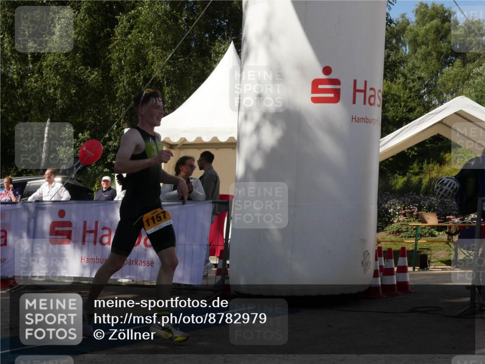 07.09.2025 - 19. Norderstedt Triathlon Zöllner http://msf.ph/oto/8782979 07.09.2025 11:44:01 Ziel 1157 meine-sportfotos.de