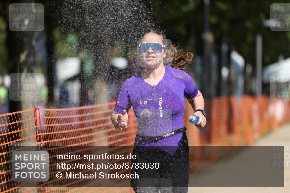 07.09.2025 - 19. Norderstedt Triathlon Michael Strokosch http://msf.ph/oto/8783030 07.09.2025 12:14:13 Laufen 1246 meine-sportfotos.de