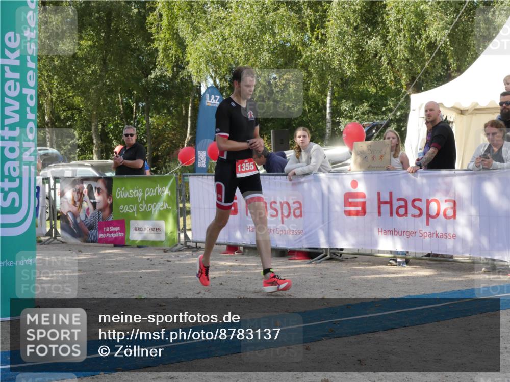07.09.2025 - 19. Norderstedt Triathlon Zöllner http://msf.ph/oto/8783137 07.09.2025 11:49:31 Ziel 196, 1355 meine-sportfotos.de