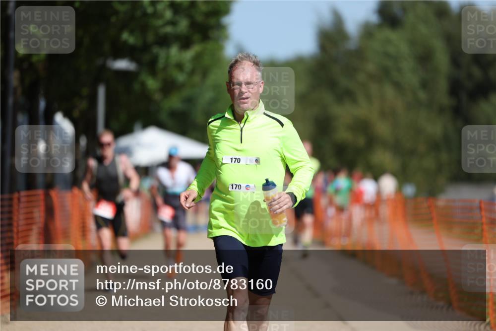 07.09.2025 - 19. Norderstedt Triathlon Michael Strokosch http://msf.ph/oto/8783160 07.09.2025 12:14:22 Laufen 138, 154, 170, 819 meine-sportfotos.de