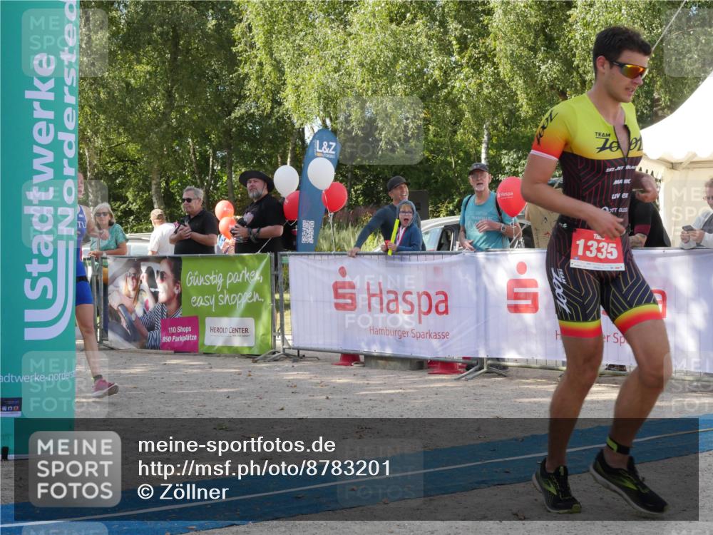 07.09.2025 - 19. Norderstedt Triathlon Zöllner http://msf.ph/oto/8783201 07.09.2025 11:51:07 Ziel 225, 1185, 1335 meine-sportfotos.de