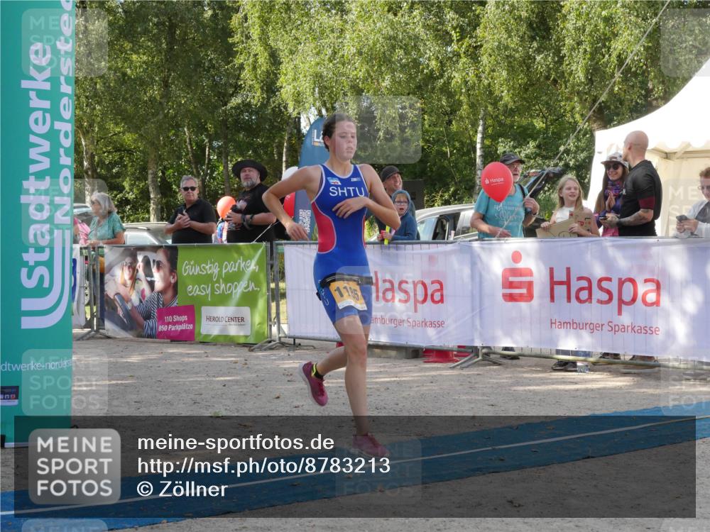 07.09.2025 - 19. Norderstedt Triathlon Zöllner http://msf.ph/oto/8783213 07.09.2025 11:51:08 Ziel 225, 1185, 1335 meine-sportfotos.de