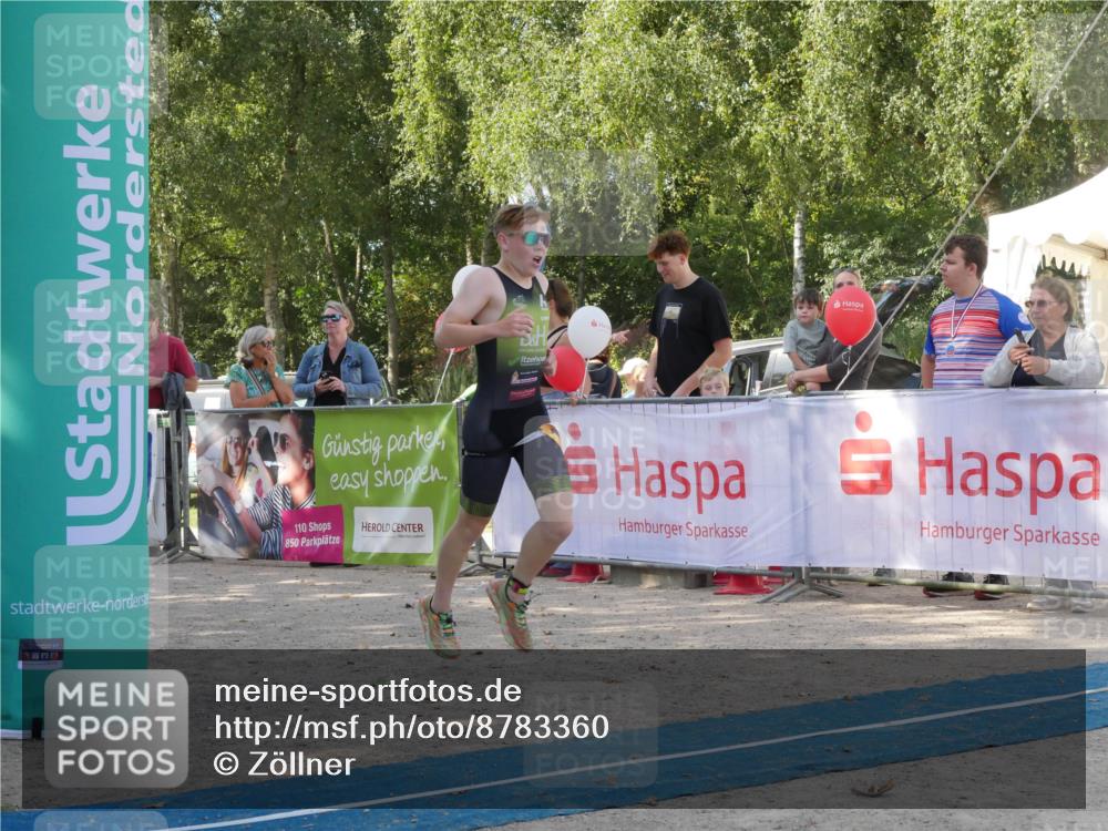 07.09.2025 - 19. Norderstedt Triathlon Zöllner http://msf.ph/oto/8783360 07.09.2025 11:54:10 Ziel 1180 meine-sportfotos.de