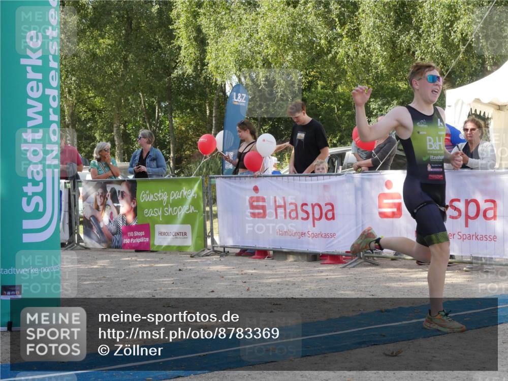 07.09.2025 - 19. Norderstedt Triathlon Zöllner http://msf.ph/oto/8783369 07.09.2025 11:54:10 Ziel 1180 meine-sportfotos.de