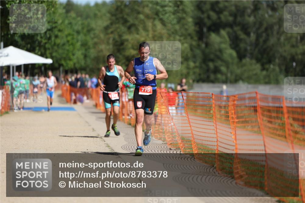 07.09.2025 - 19. Norderstedt Triathlon Michael Strokosch http://msf.ph/oto/8783378 07.09.2025 12:14:36 Laufen 775, 1332 meine-sportfotos.de