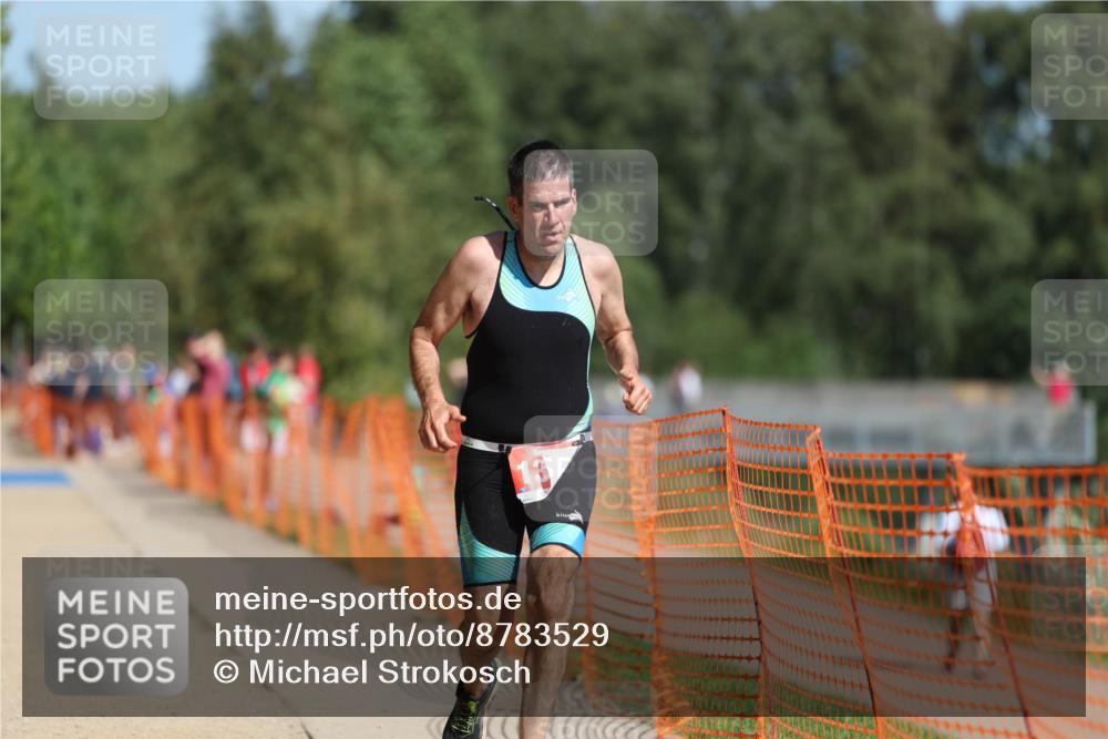 07.09.2025 - 19. Norderstedt Triathlon Michael Strokosch http://msf.ph/oto/8783529 07.09.2025 12:14:42 Laufen 775, 1332 meine-sportfotos.de