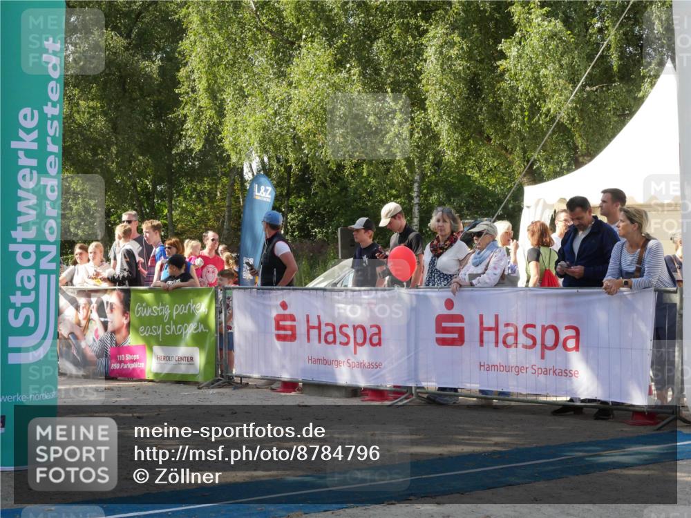 07.09.2025 - 19. Norderstedt Triathlon Zöllner http://msf.ph/oto/8784796 07.09.2025 12:26:56 Ziel  meine-sportfotos.de