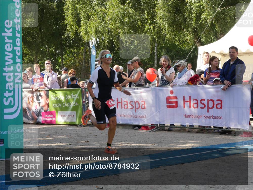 07.09.2025 - 19. Norderstedt Triathlon Zöllner http://msf.ph/oto/8784932 07.09.2025 12:30:01 Ziel 186 meine-sportfotos.de