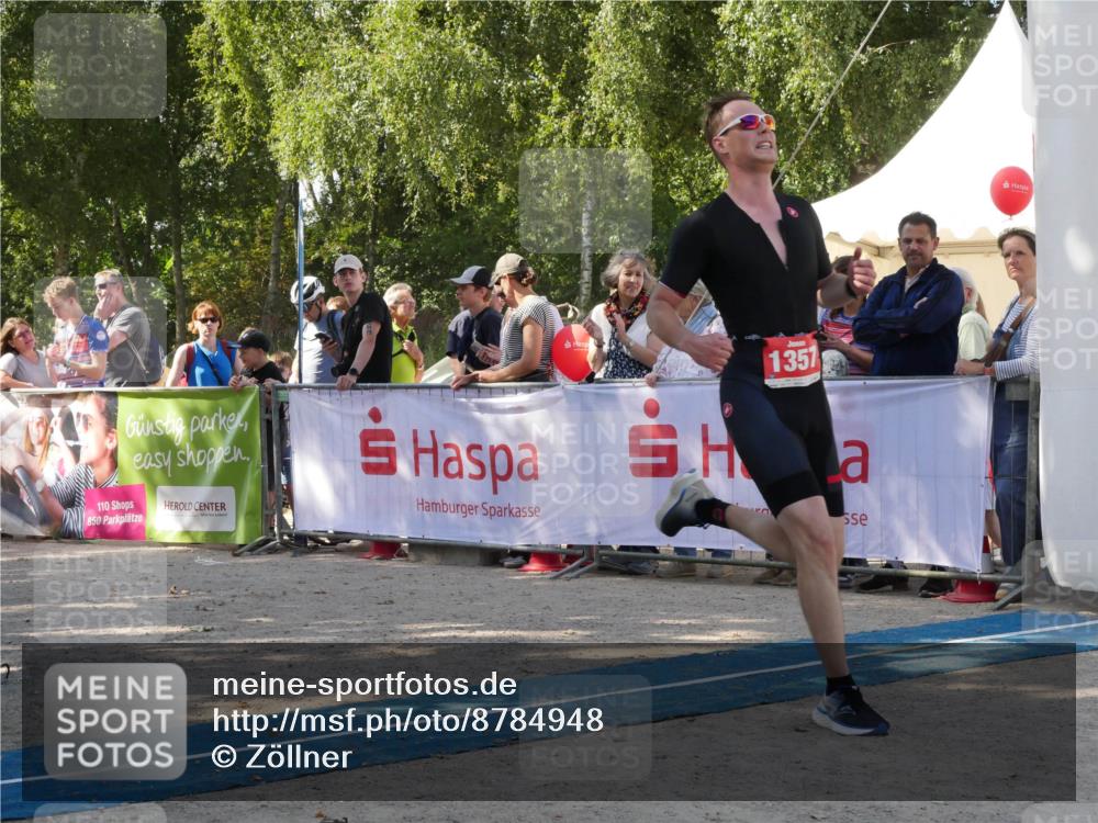 07.09.2025 - 19. Norderstedt Triathlon Zöllner http://msf.ph/oto/8784948 07.09.2025 12:30:20 Ziel 1357 meine-sportfotos.de
