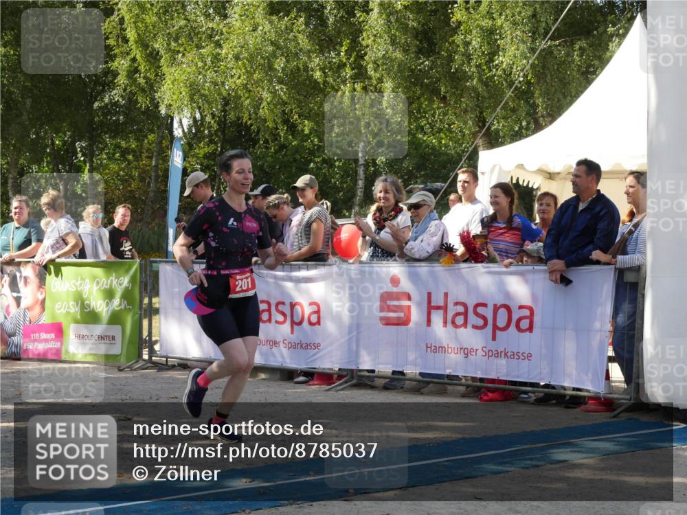 07.09.2025 - 19. Norderstedt Triathlon Zöllner http://msf.ph/oto/8785037 07.09.2025 12:32:39 Ziel 201 meine-sportfotos.de