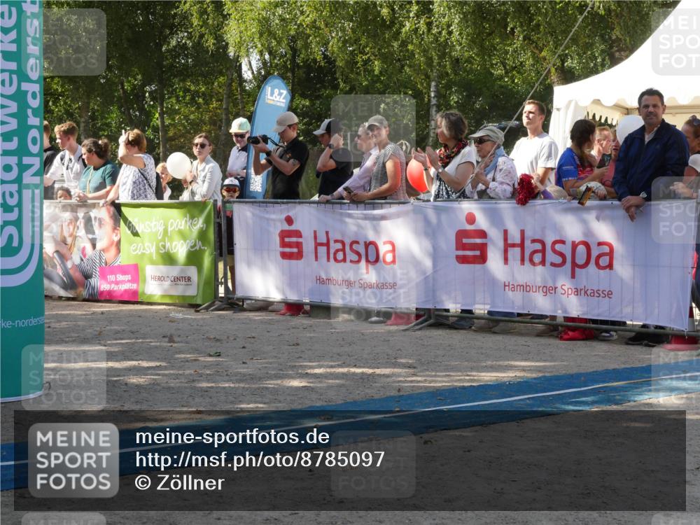 07.09.2025 - 19. Norderstedt Triathlon Zöllner http://msf.ph/oto/8785097 07.09.2025 12:33:56 Ziel 714, 731, 815, 1265 meine-sportfotos.de