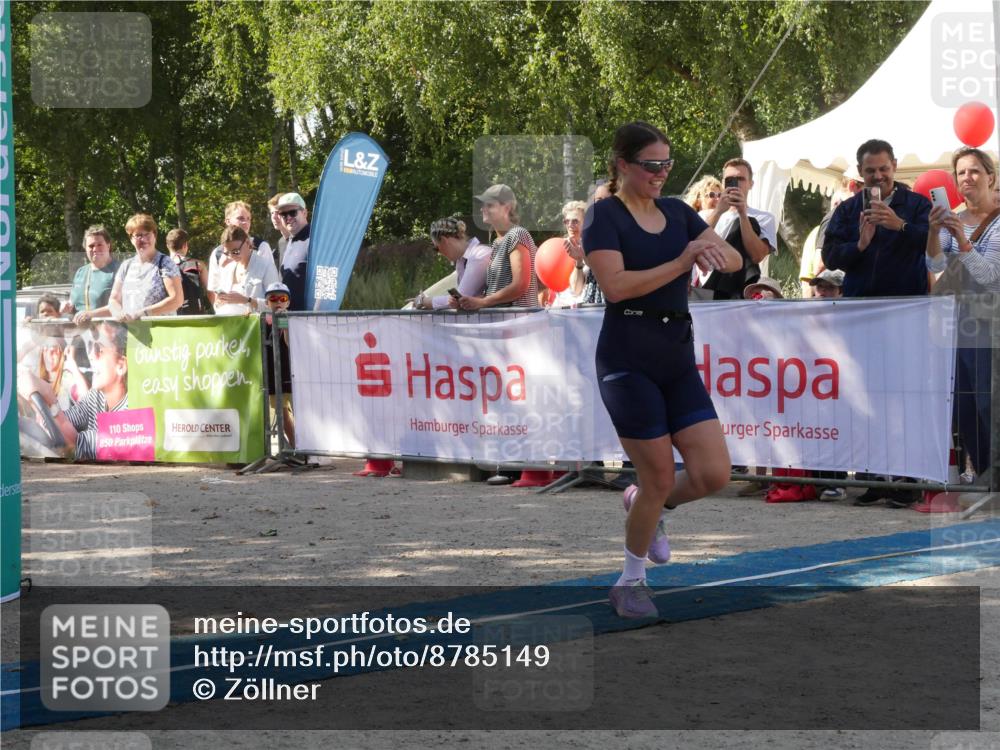 07.09.2025 - 19. Norderstedt Triathlon Zöllner http://msf.ph/oto/8785149 07.09.2025 12:34:39 Ziel 1368 meine-sportfotos.de