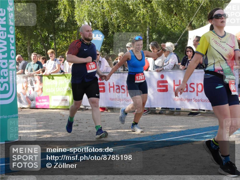 07.09.2025 - 19. Norderstedt Triathlon Zöllner http://msf.ph/oto/8785198 07.09.2025 12:36:49 Ziel 190, 860, 1267, 1319 meine-sportfotos.de