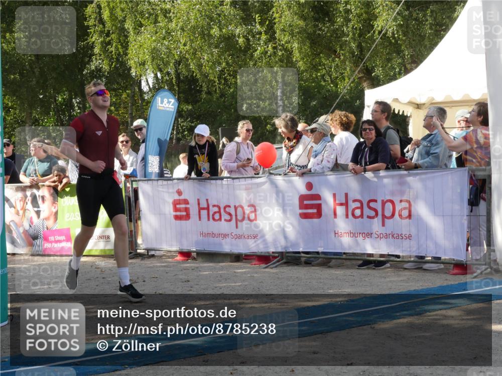 07.09.2025 - 19. Norderstedt Triathlon Zöllner http://msf.ph/oto/8785238 07.09.2025 12:37:42 Ziel 253, 280, 719, 861, 1244 meine-sportfotos.de