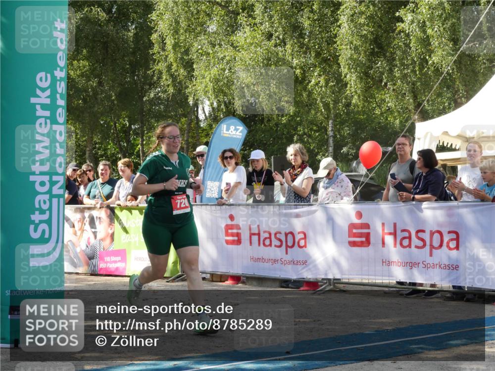 07.09.2025 - 19. Norderstedt Triathlon Zöllner http://msf.ph/oto/8785289 07.09.2025 12:38:58 Ziel 720 meine-sportfotos.de