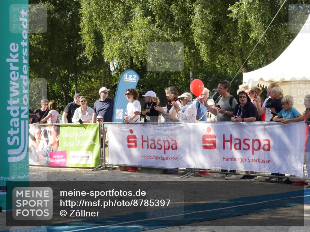 07.09.2025 - 19. Norderstedt Triathlon Zöllner http://msf.ph/oto/8785397 07.09.2025 12:41:57 Ziel 164 meine-sportfotos.de