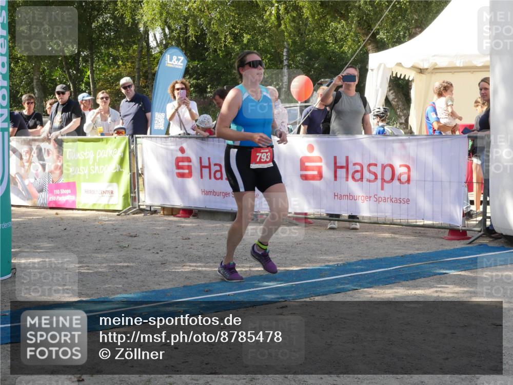 07.09.2025 - 19. Norderstedt Triathlon Zöllner http://msf.ph/oto/8785478 07.09.2025 12:42:53 Ziel 793 meine-sportfotos.de