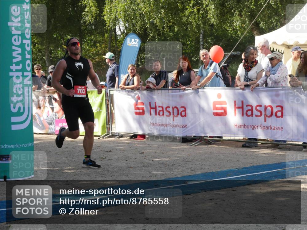 07.09.2025 - 19. Norderstedt Triathlon Zöllner http://msf.ph/oto/8785558 07.09.2025 12:46:32 Ziel 703 meine-sportfotos.de