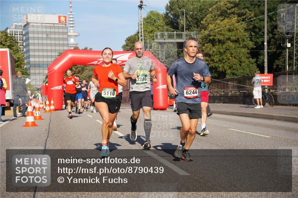 07.09.2025 - BARMER Alsterlauf Yannick Fuchs http://msf.ph/oto/8790439 07.09.2025 09:40:59 Laufen 1711, 5110, 2240, 6244, 76 meine-sportfotos.de