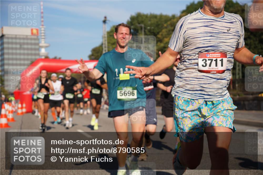 07.09.2025 - BARMER Alsterlauf Yannick Fuchs http://msf.ph/oto/8790585 07.09.2025 09:41:06 Laufen 212, 5696, 36, 3711 meine-sportfotos.de