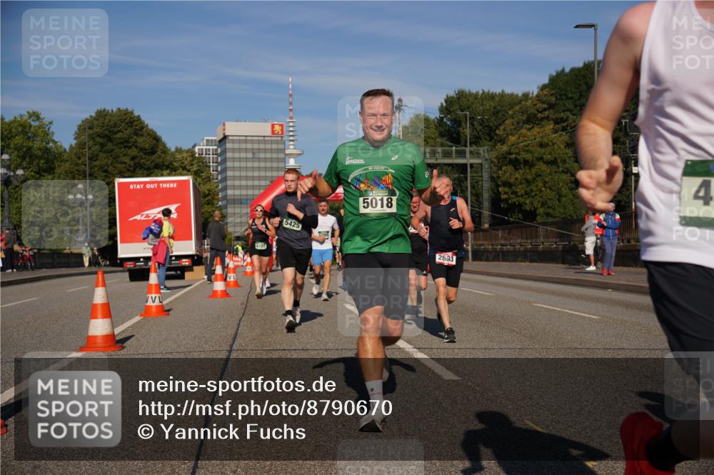 07.09.2025 - BARMER Alsterlauf Yannick Fuchs http://msf.ph/oto/8790670 07.09.2025 09:43:23 Laufen  meine-sportfotos.de