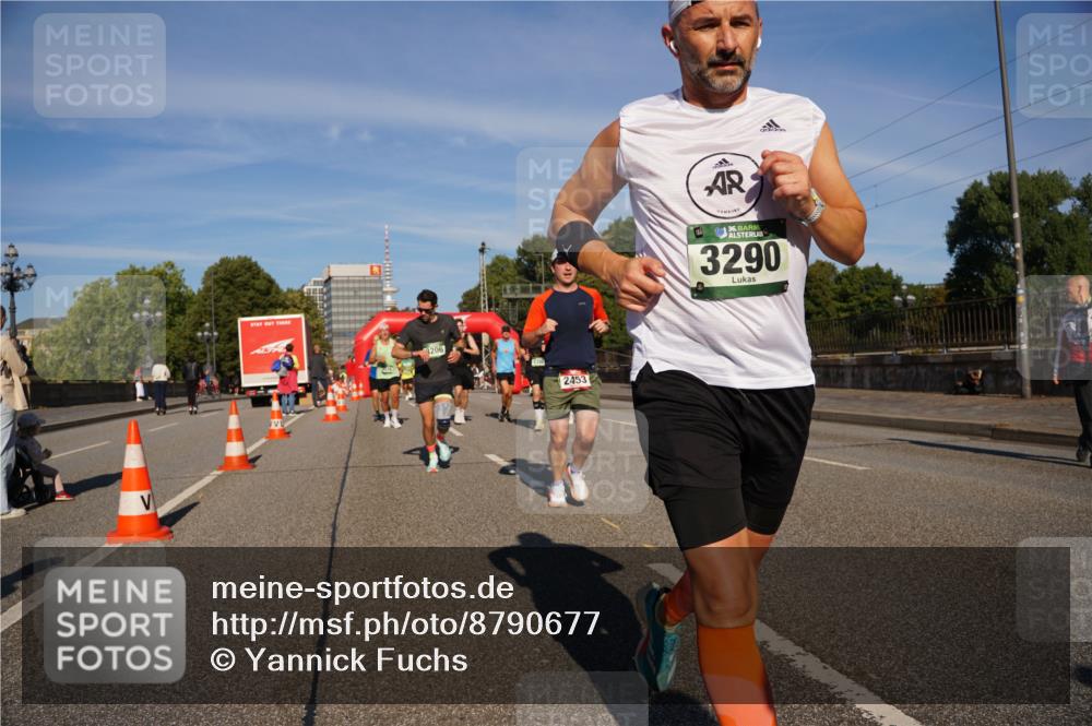 07.09.2025 - BARMER Alsterlauf Yannick Fuchs http://msf.ph/oto/8790677 07.09.2025 09:41:11 Laufen 3206, 2453, 36, 3290 meine-sportfotos.de