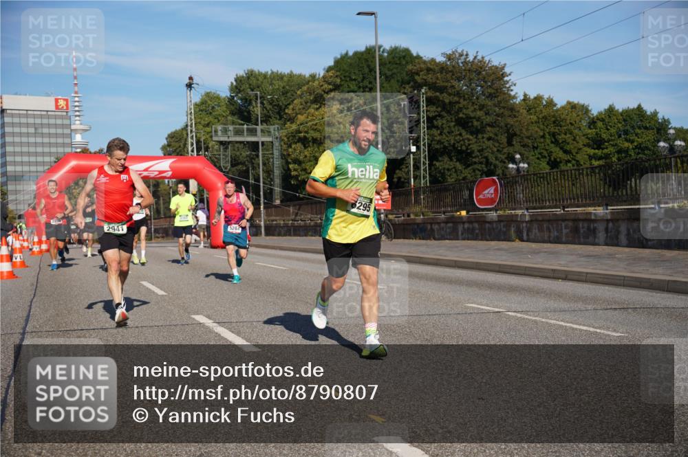 07.09.2025 - BARMER Alsterlauf Yannick Fuchs http://msf.ph/oto/8790807 07.09.2025 09:41:17 Laufen 2941, 5284, 5295 meine-sportfotos.de