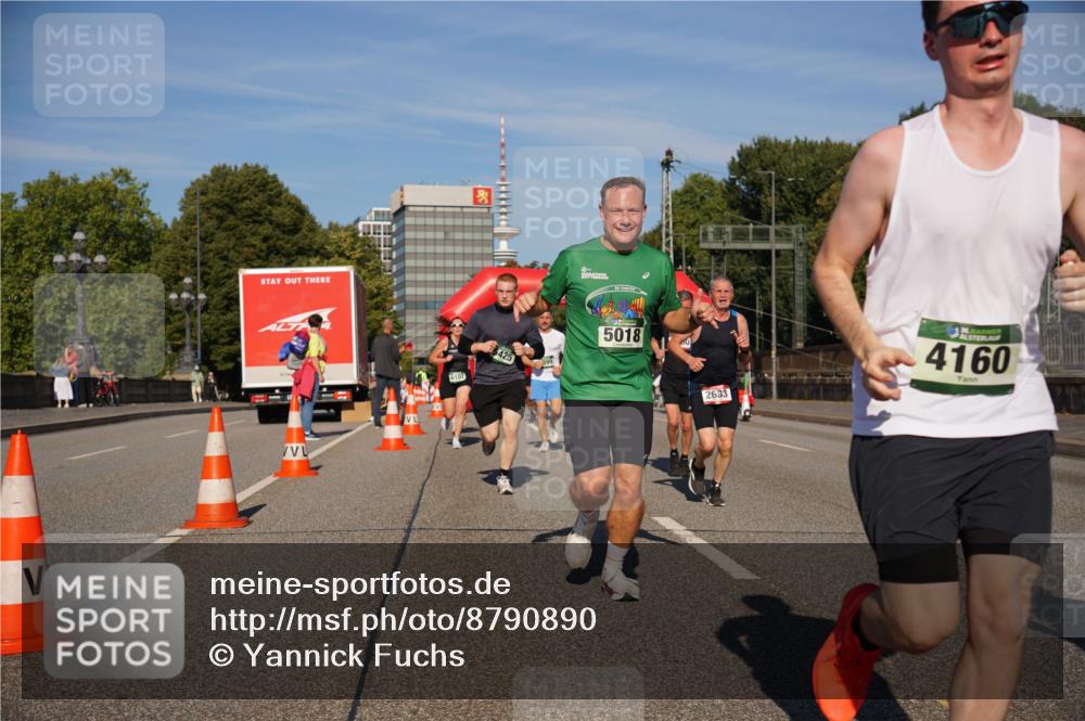 07.09.2025 - BARMER Alsterlauf Yannick Fuchs http://msf.ph/oto/8790890 07.09.2025 09:43:22 Laufen 6107, 425, 5018, 2683, 4160 meine-sportfotos.de