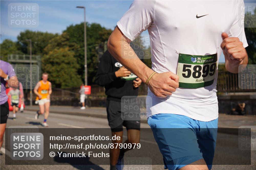 07.09.2025 - BARMER Alsterlauf Yannick Fuchs http://msf.ph/oto/8790979 07.09.2025 09:43:28 Laufen 36, 5899 meine-sportfotos.de
