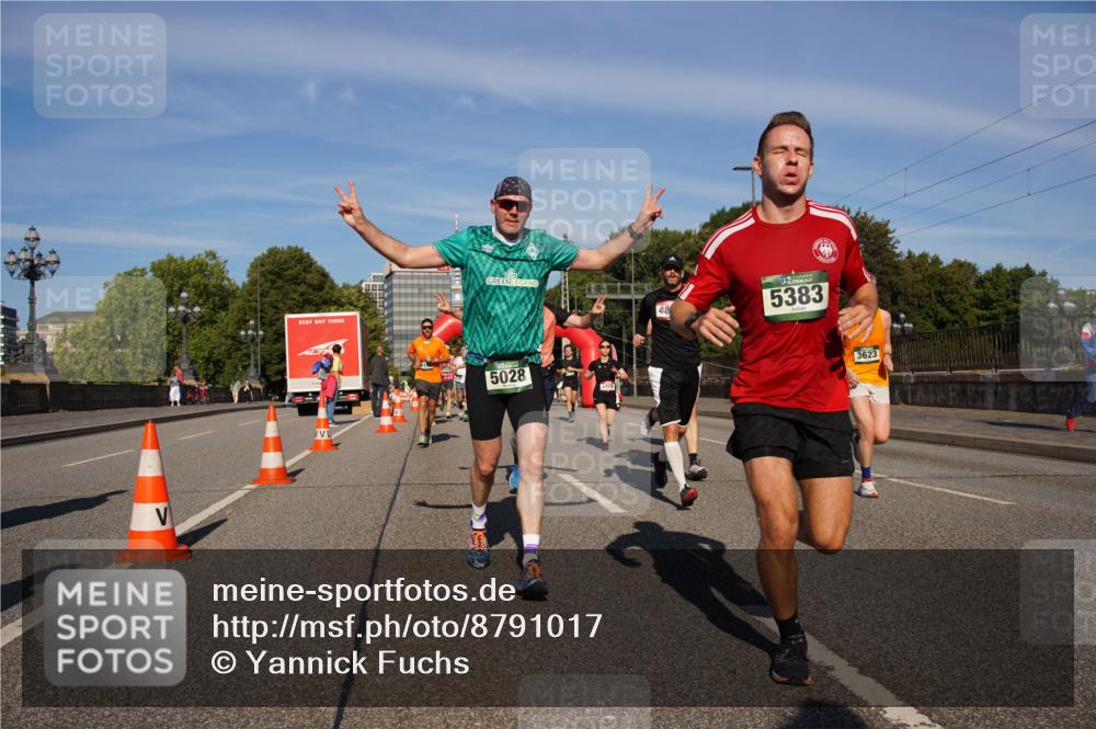 07.09.2025 - BARMER Alsterlauf Yannick Fuchs http://msf.ph/oto/8791017 07.09.2025 09:43:30 Laufen 5028, 2478, 48, 5383, 3623 meine-sportfotos.de