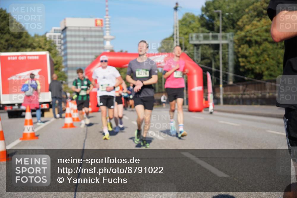07.09.2025 - BARMER Alsterlauf Yannick Fuchs http://msf.ph/oto/8791022 07.09.2025 09:41:30 Laufen  meine-sportfotos.de