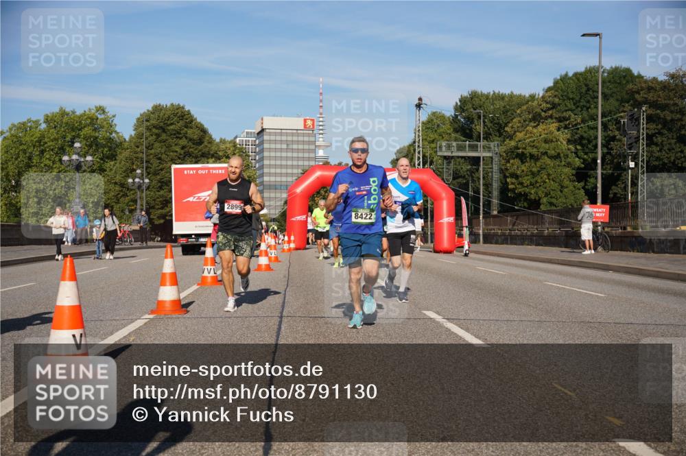 07.09.2025 - BARMER Alsterlauf Yannick Fuchs http://msf.ph/oto/8791130 07.09.2025 09:41:35 Laufen 2899, 8422 meine-sportfotos.de