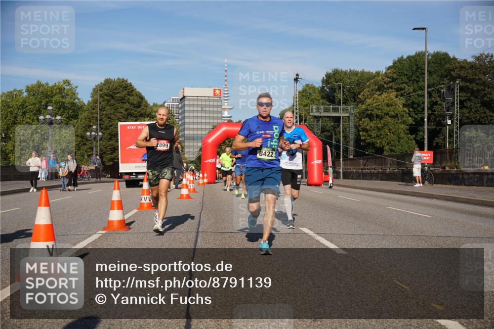 07.09.2025 - BARMER Alsterlauf Yannick Fuchs http://msf.ph/oto/8791139 07.09.2025 09:41:35 Laufen 2899, 8422 meine-sportfotos.de