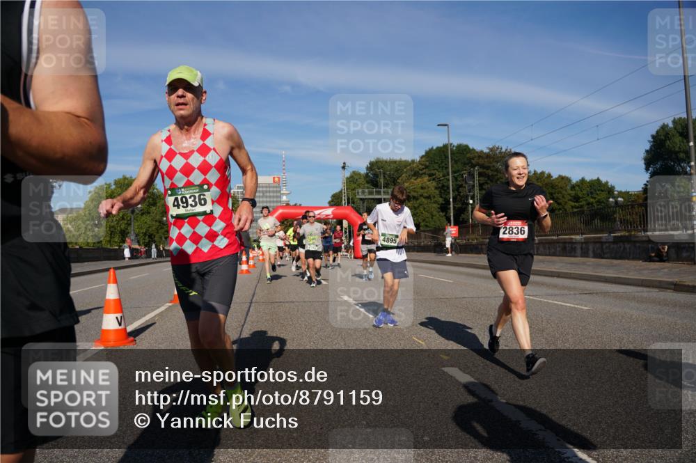 07.09.2025 - BARMER Alsterlauf Yannick Fuchs http://msf.ph/oto/8791159 07.09.2025 09:43:36 Laufen 4936, 4895, 2836 meine-sportfotos.de