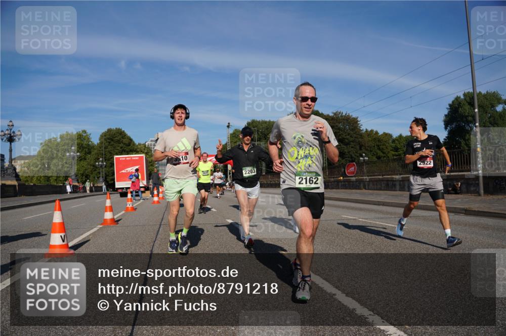 07.09.2025 - BARMER Alsterlauf Yannick Fuchs http://msf.ph/oto/8791218 07.09.2025 09:43:38 Laufen 10, 2203, 2162, 2922 meine-sportfotos.de