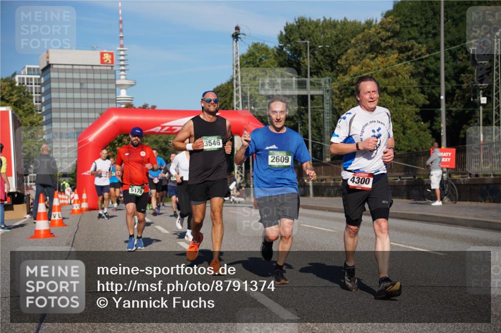 07.09.2025 - BARMER Alsterlauf Yannick Fuchs http://msf.ph/oto/8791374 07.09.2025 09:43:46 Laufen 5179, 3546, 2609, 4300 meine-sportfotos.de