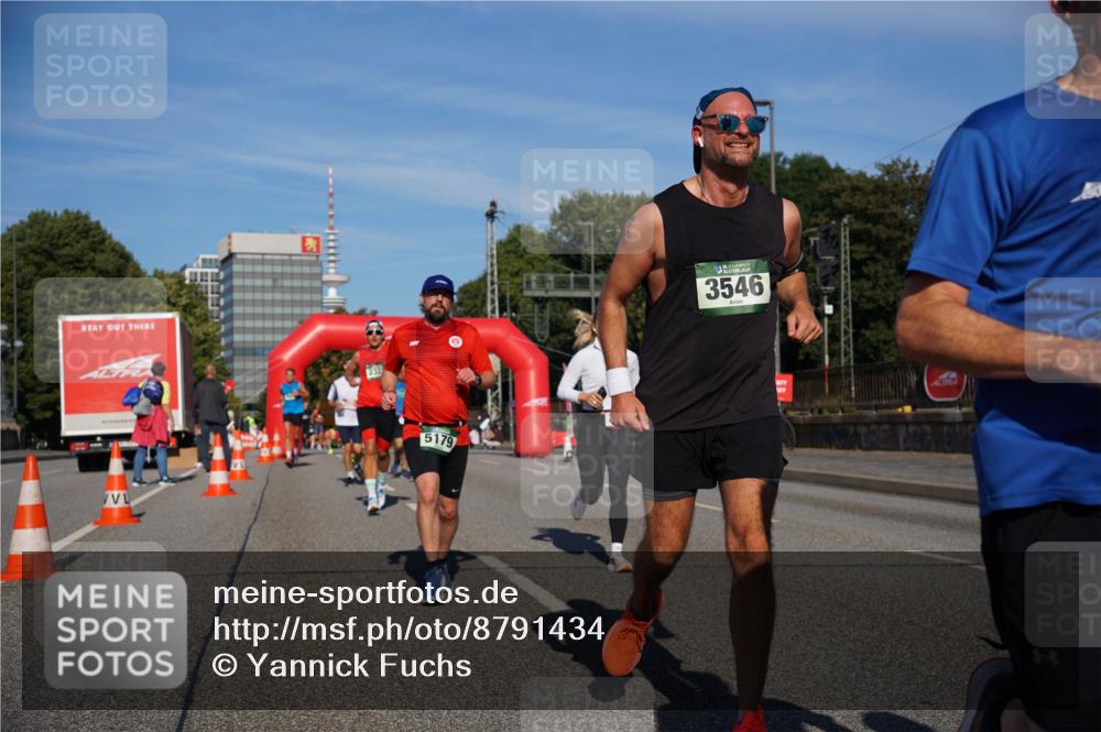07.09.2025 - BARMER Alsterlauf Yannick Fuchs http://msf.ph/oto/8791434 07.09.2025 09:43:48 Laufen 232, 5179, 3546 meine-sportfotos.de